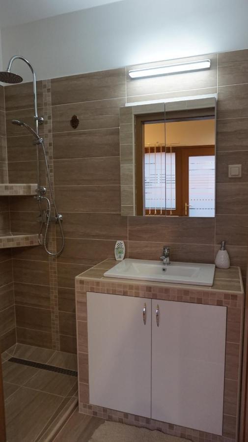 Chloe Apartman Szigetvár 외부 사진